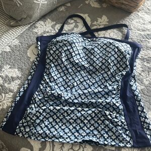 Lands’ End Bandeau Tankini Swim Top Size 12